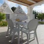 Trulli Mirabilis * Cisternino