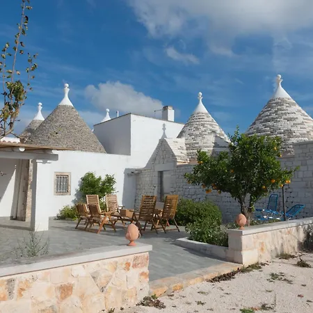 Trulli Mirabilis Cisternino