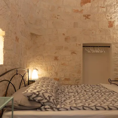 Trulli Mirabilis * Cisternino